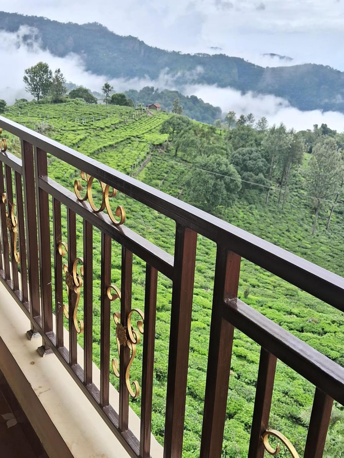 Hotel The Royale Ridge à Kotagiri Extérieur photo
